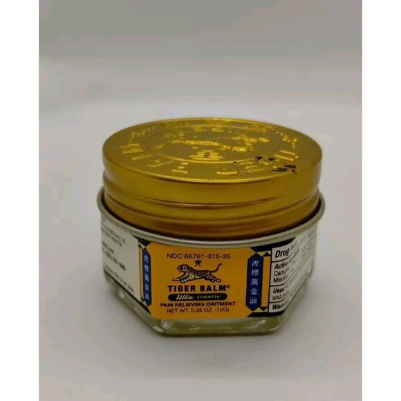 Tiger Balm Ultra Strength Pain Relieving Ointment 0.35 Oz - Picture 1 of 4
